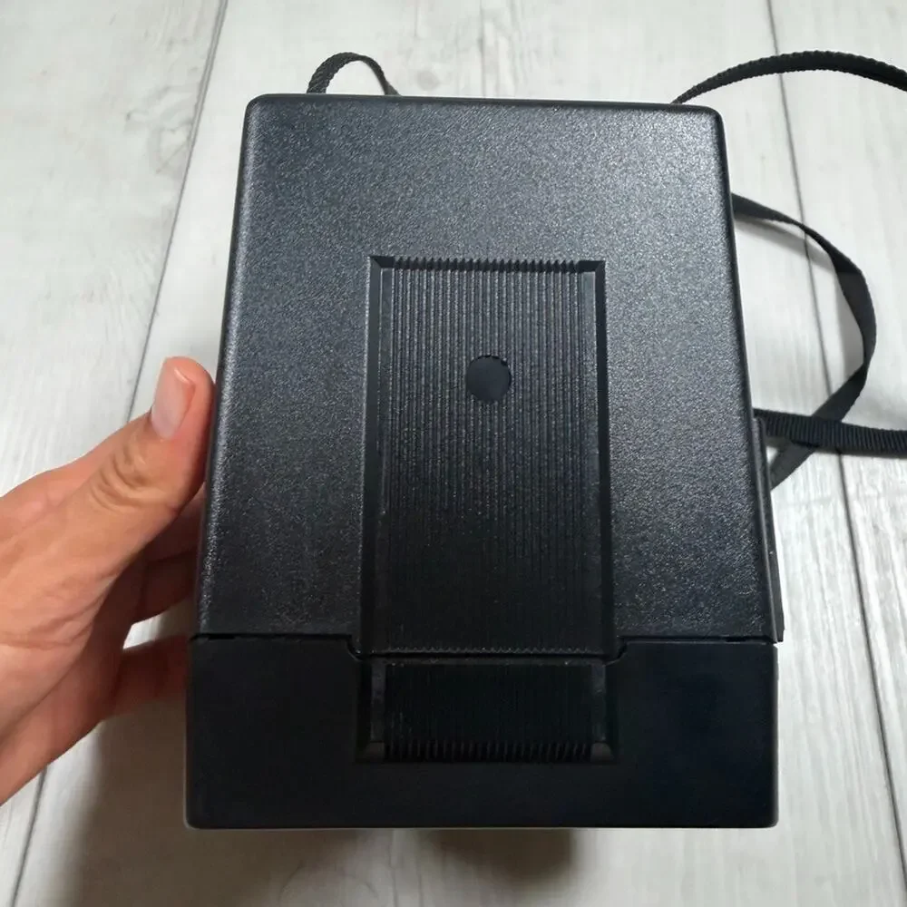 Polaroid OneStep Flash 600 Red Stripe Instant Film Camera